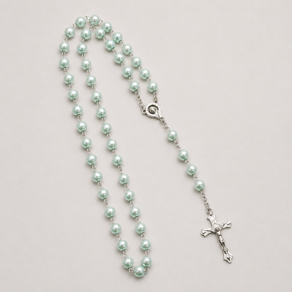 Chapelet perles nacrées vert menthe crucifix argenté - Boutique Jesus
